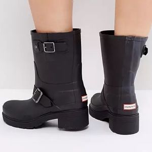 Hunter Original Biker Buckle Rain Boots size 9